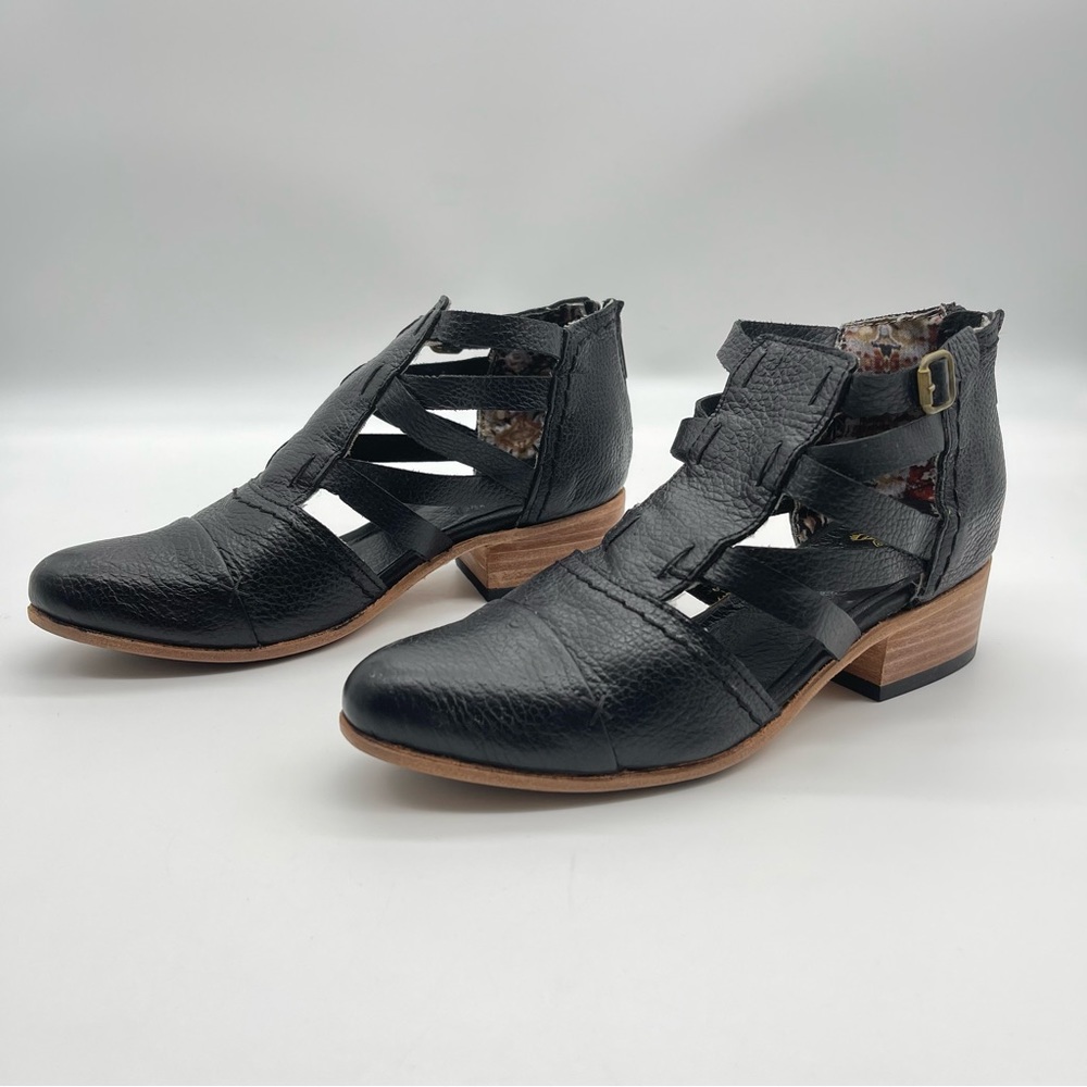 Freebird by Steven Hope Black Leather Booties Size 6